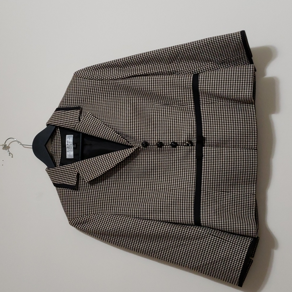 Tahari Arthur S. Levine Jacket